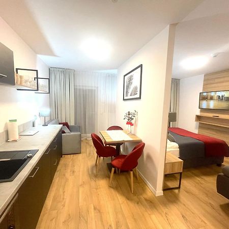 Apartment Premium Atal City Square-Free Parking Space In The Garage Wrocław Exteriör bild